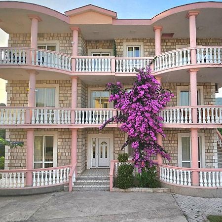 Kurt Apartaments Ulcinj Buitenkant foto