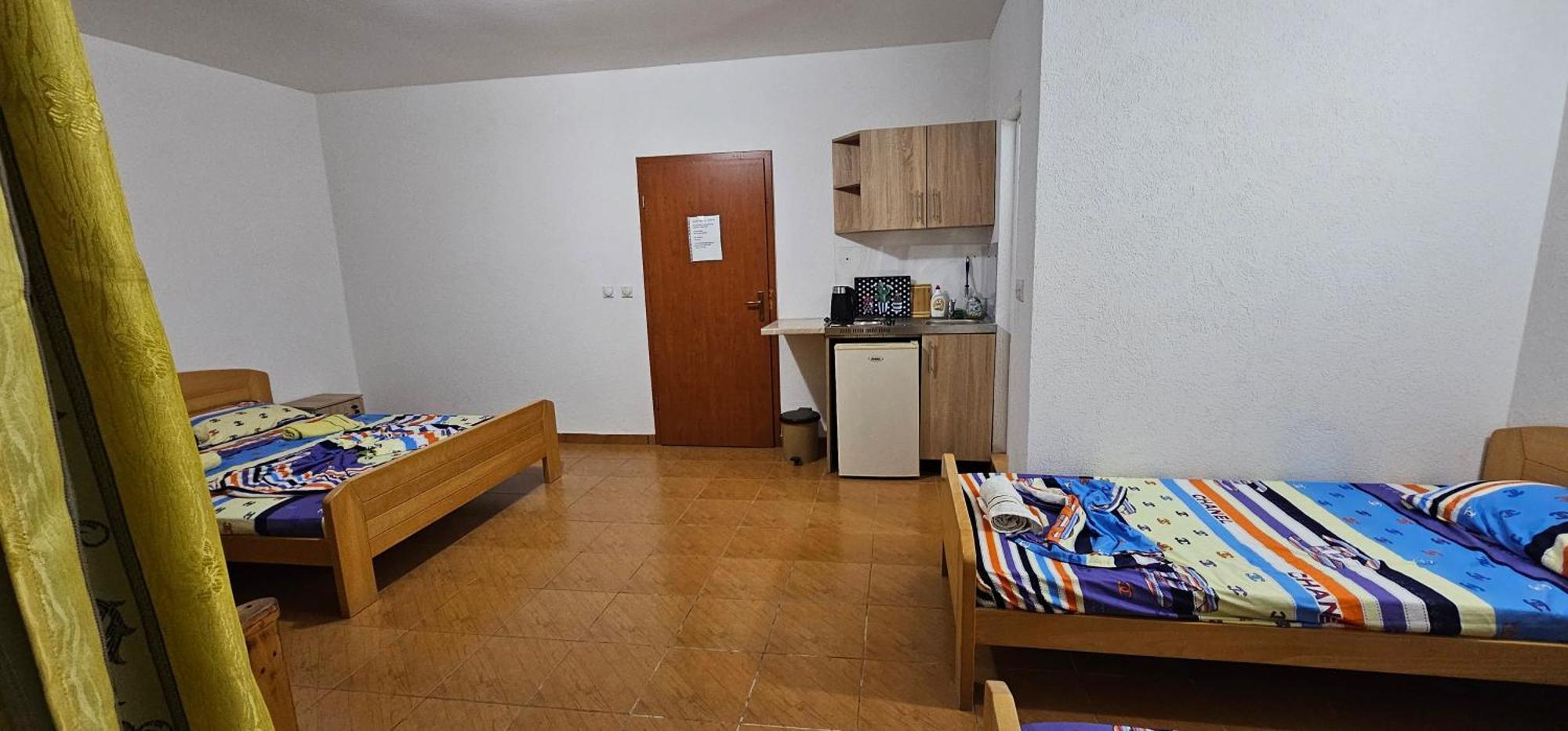 Kurt Apartaments Ulcinj Buitenkant foto