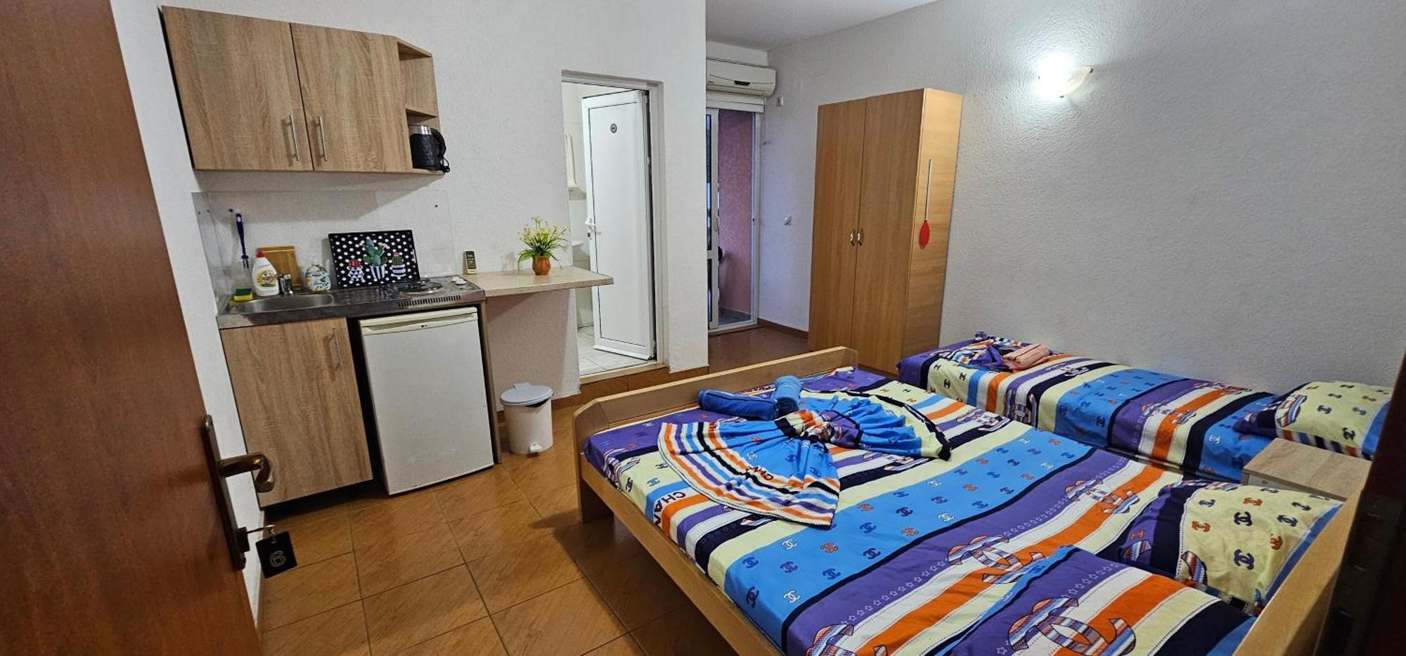 Kurt Apartaments Ulcinj Buitenkant foto