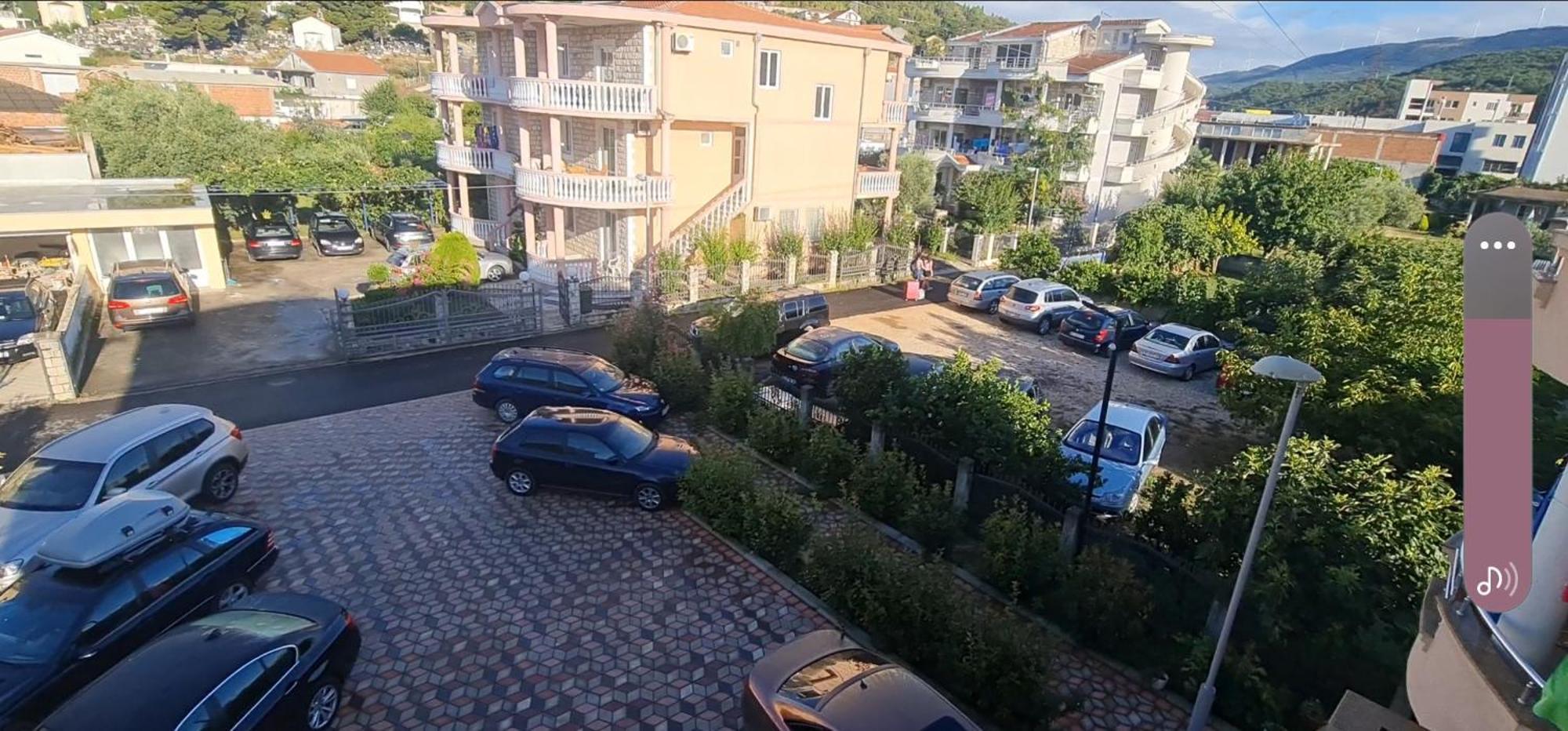 Kurt Apartaments Ulcinj Buitenkant foto